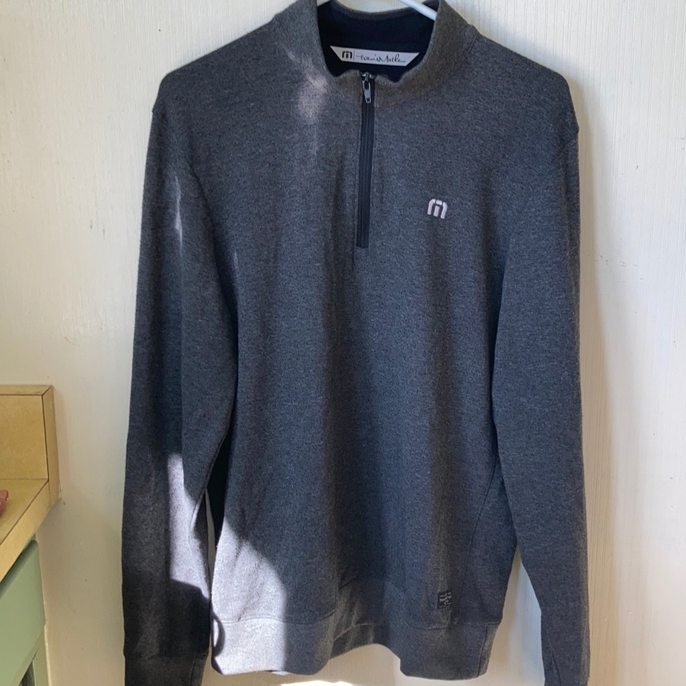 Travis Mathew Pullover